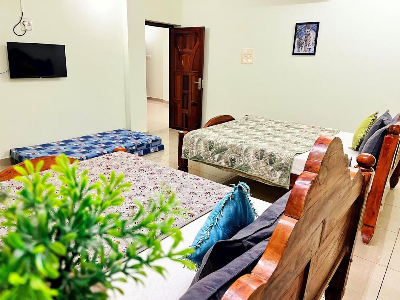 Shivam Eden Beach Homestay Пондичери Екстериор снимка